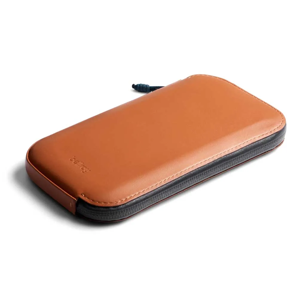 All-Conditions Phone Pocket