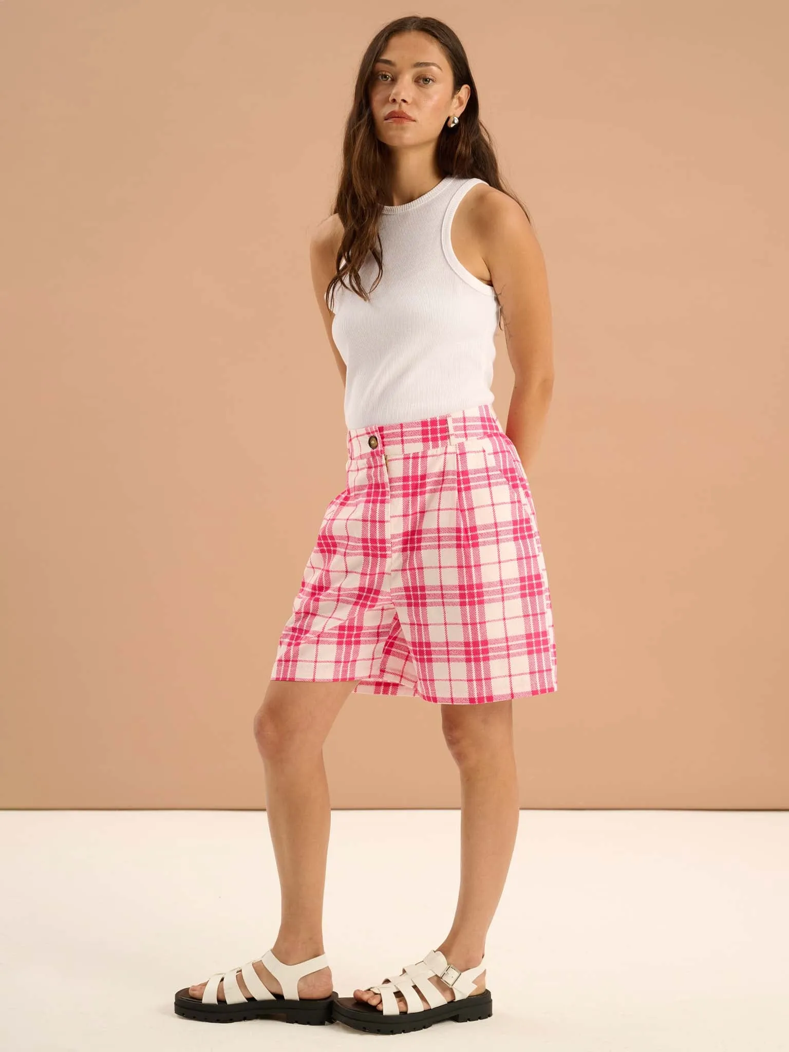 Carlina Pleat Front Check Print Shorts in Pink