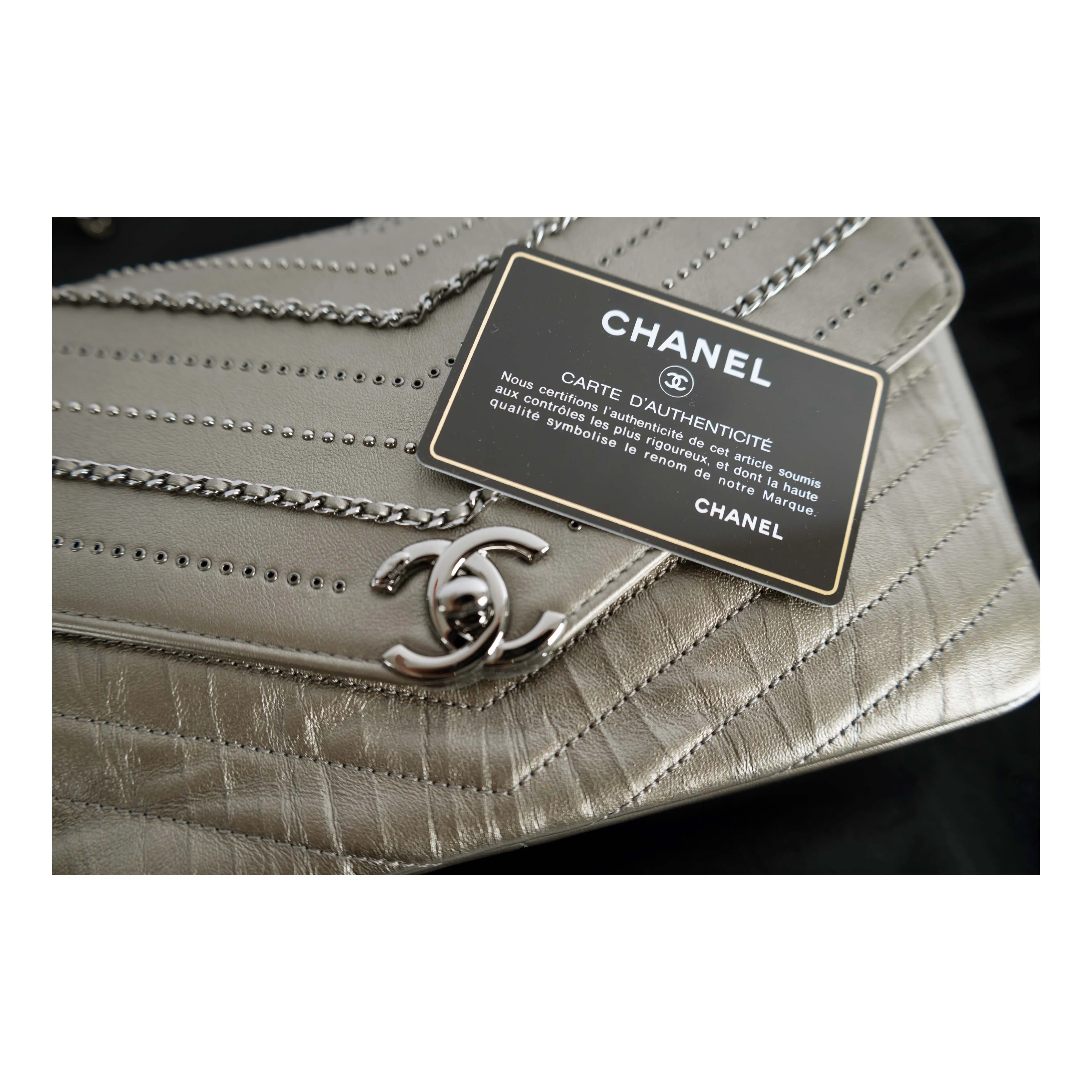 Chanel Embellished 'Chain Sequins' Chevron Flap Bag - '10s