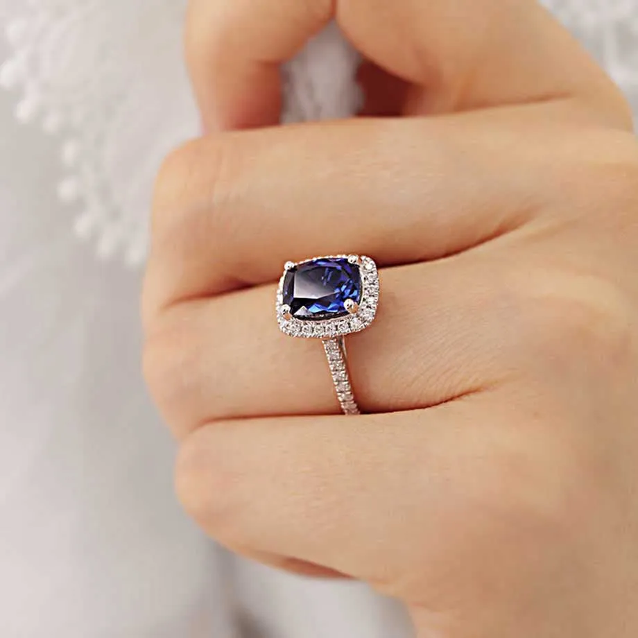 DARLEY - Chatham® Blue Sapphire Elongated Cushion Micro Pavé 18k Yellow Gold Halo