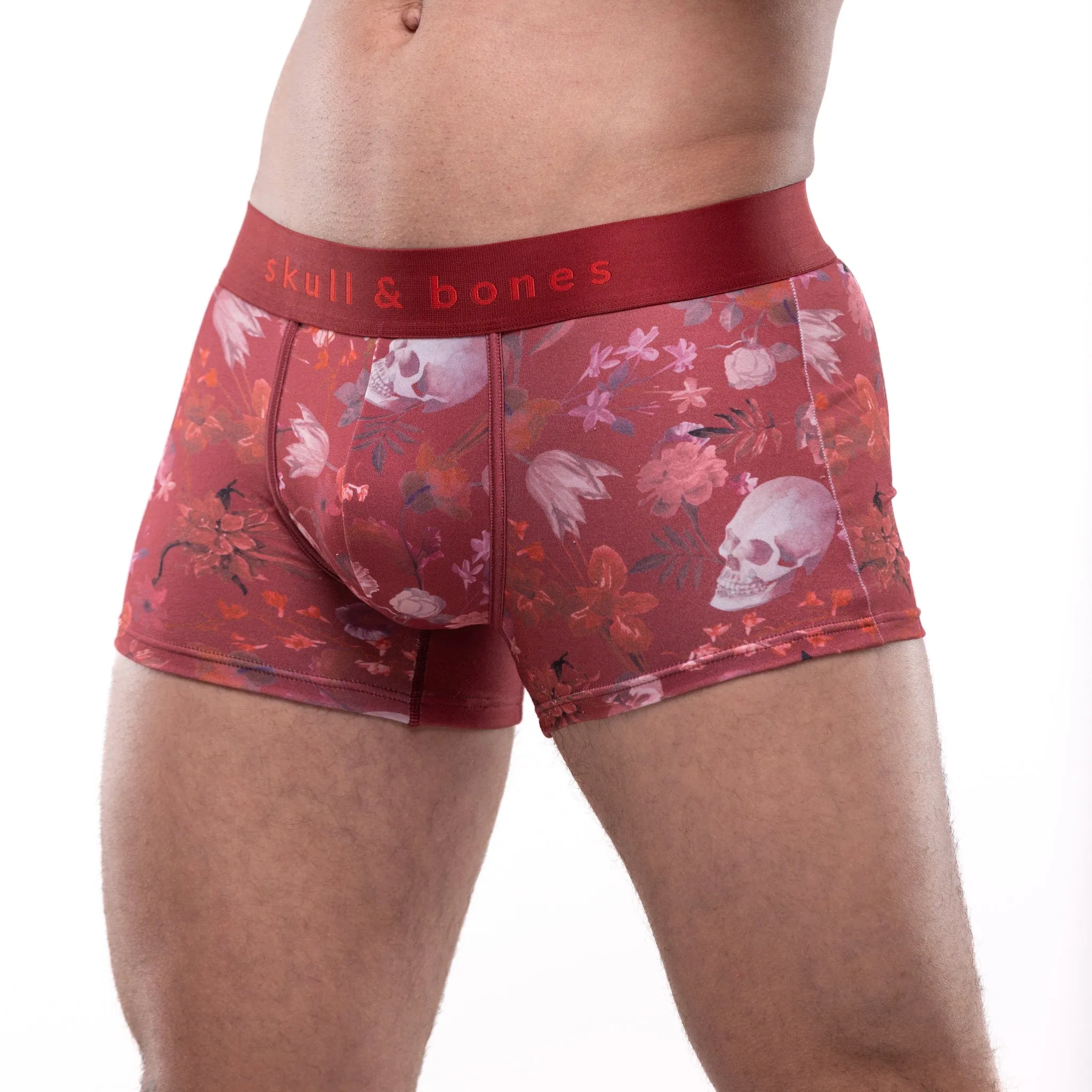 Dutch Floral Trunk Red