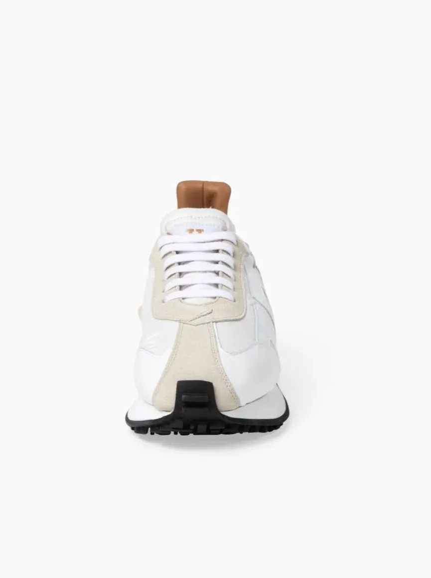 Esseutesse Runner Sneaker - Off-White