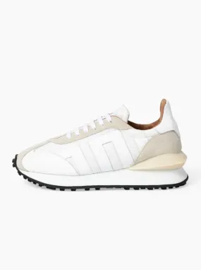 Esseutesse Runner Sneaker - Off-White