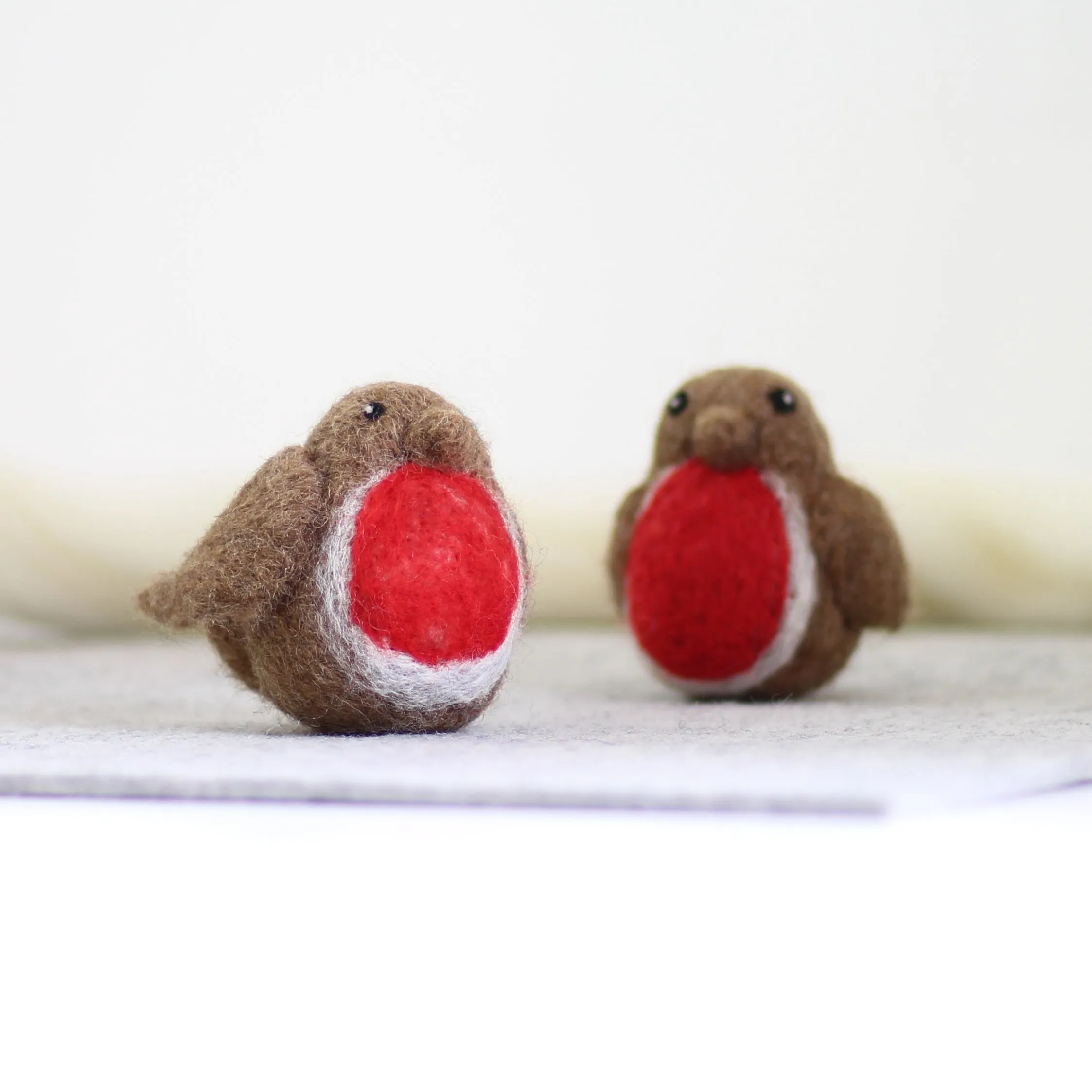 Hawthorn Handmade - Robins Needle Felt Kit