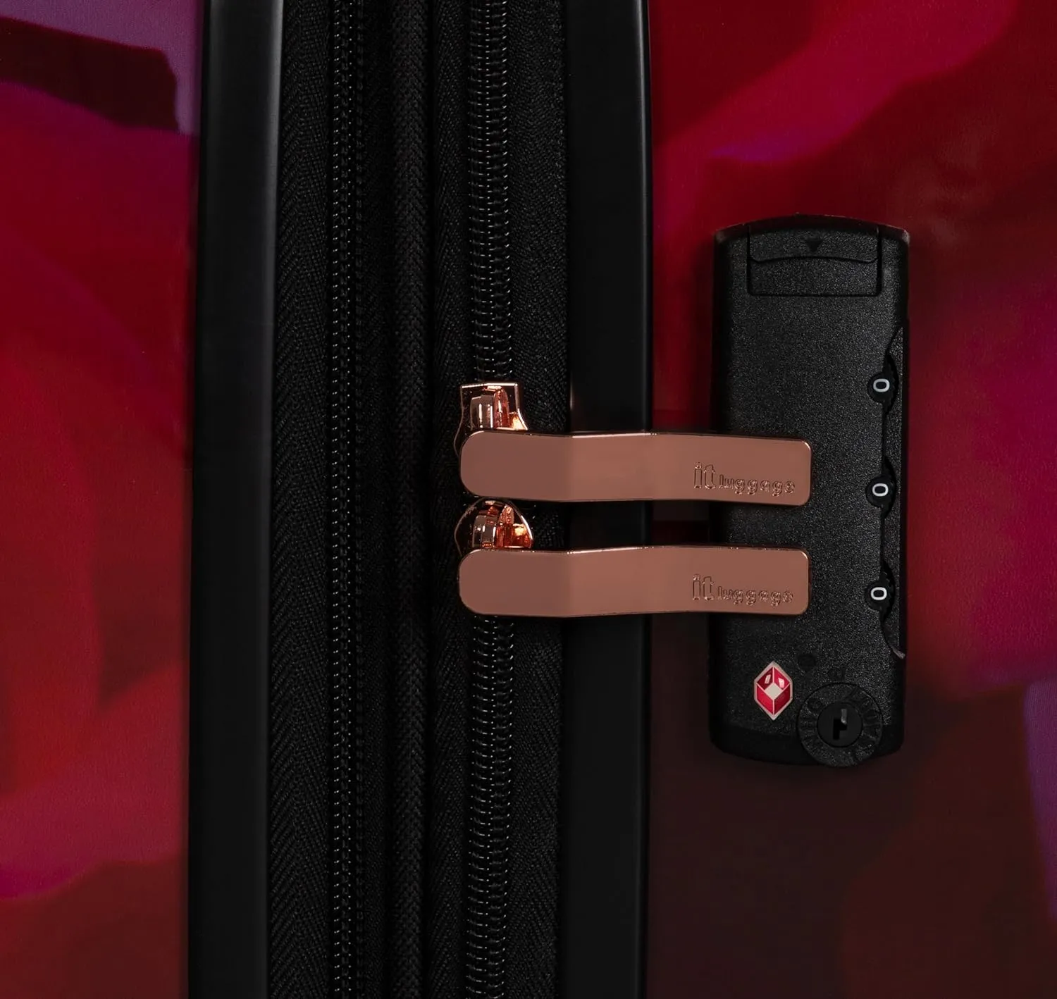 IT LUGGAGE SHEEN (RED ROSE)