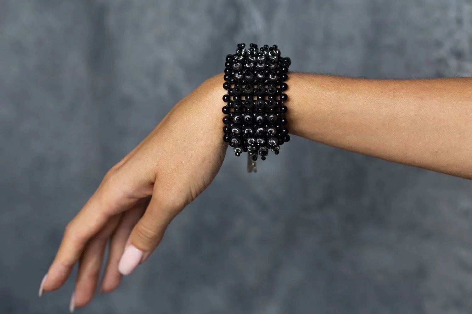 Khutulun 3D Cuff in Jet Black