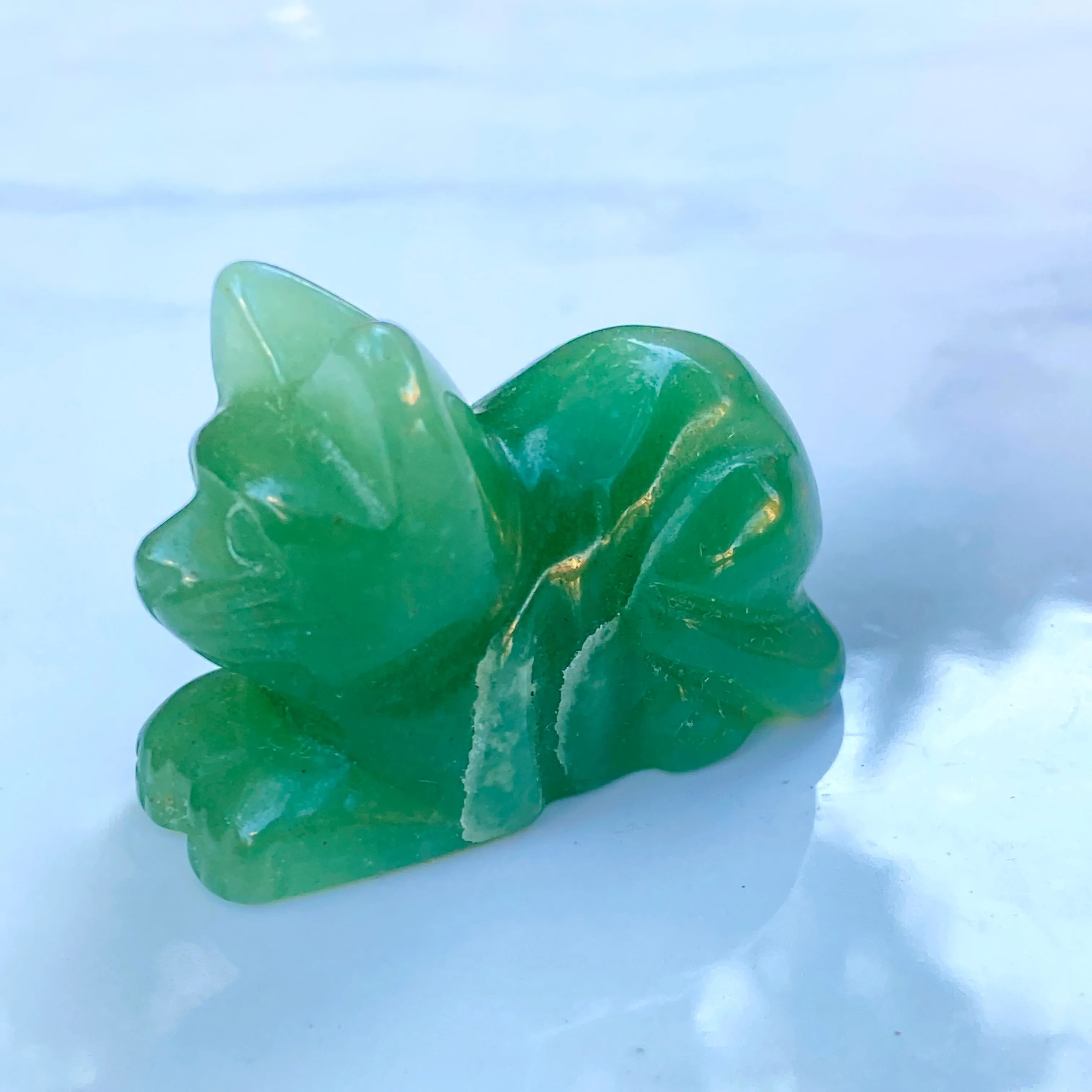 Natural Green Aventurine lying Cat