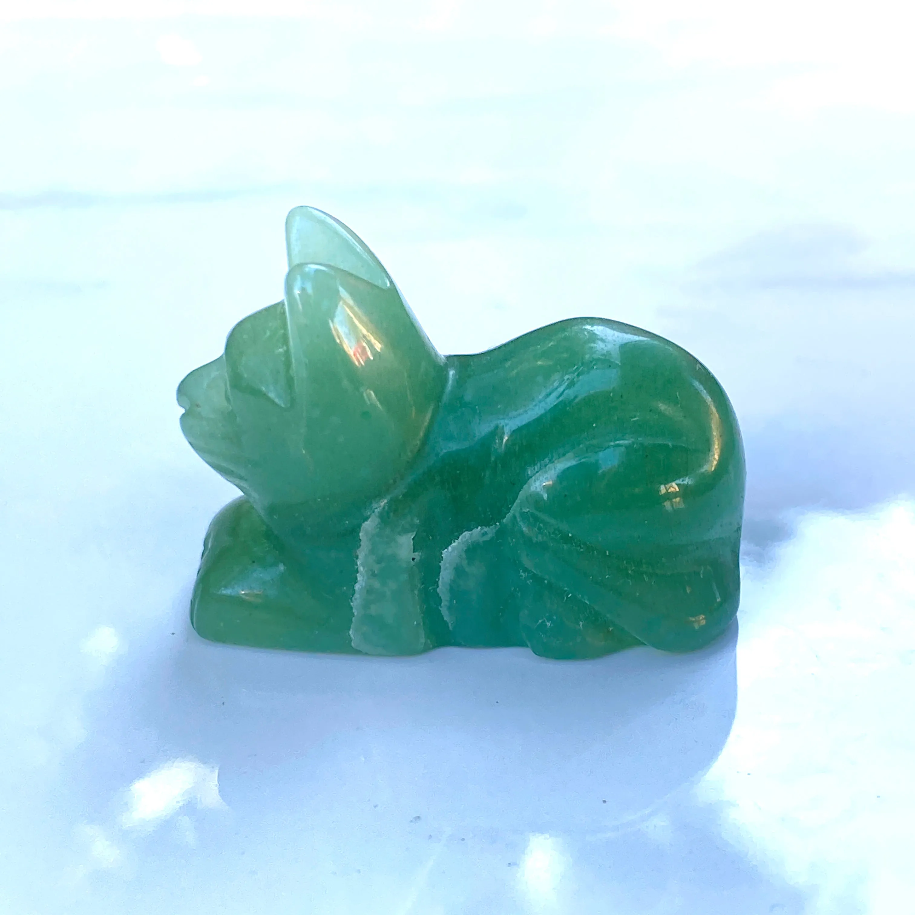 Natural Green Aventurine lying Cat