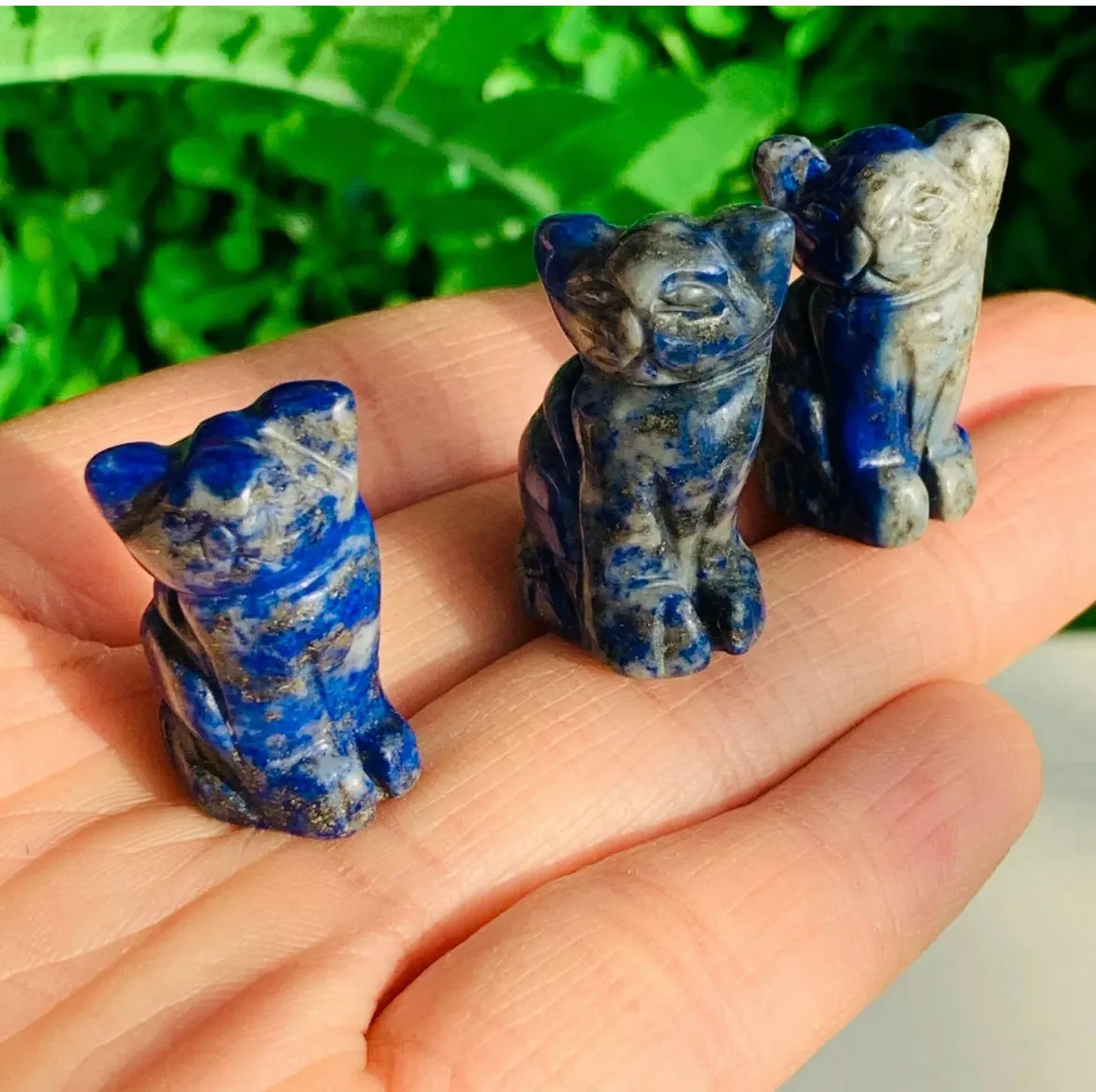 Natural lapis lazuli kitty cat carved crystal