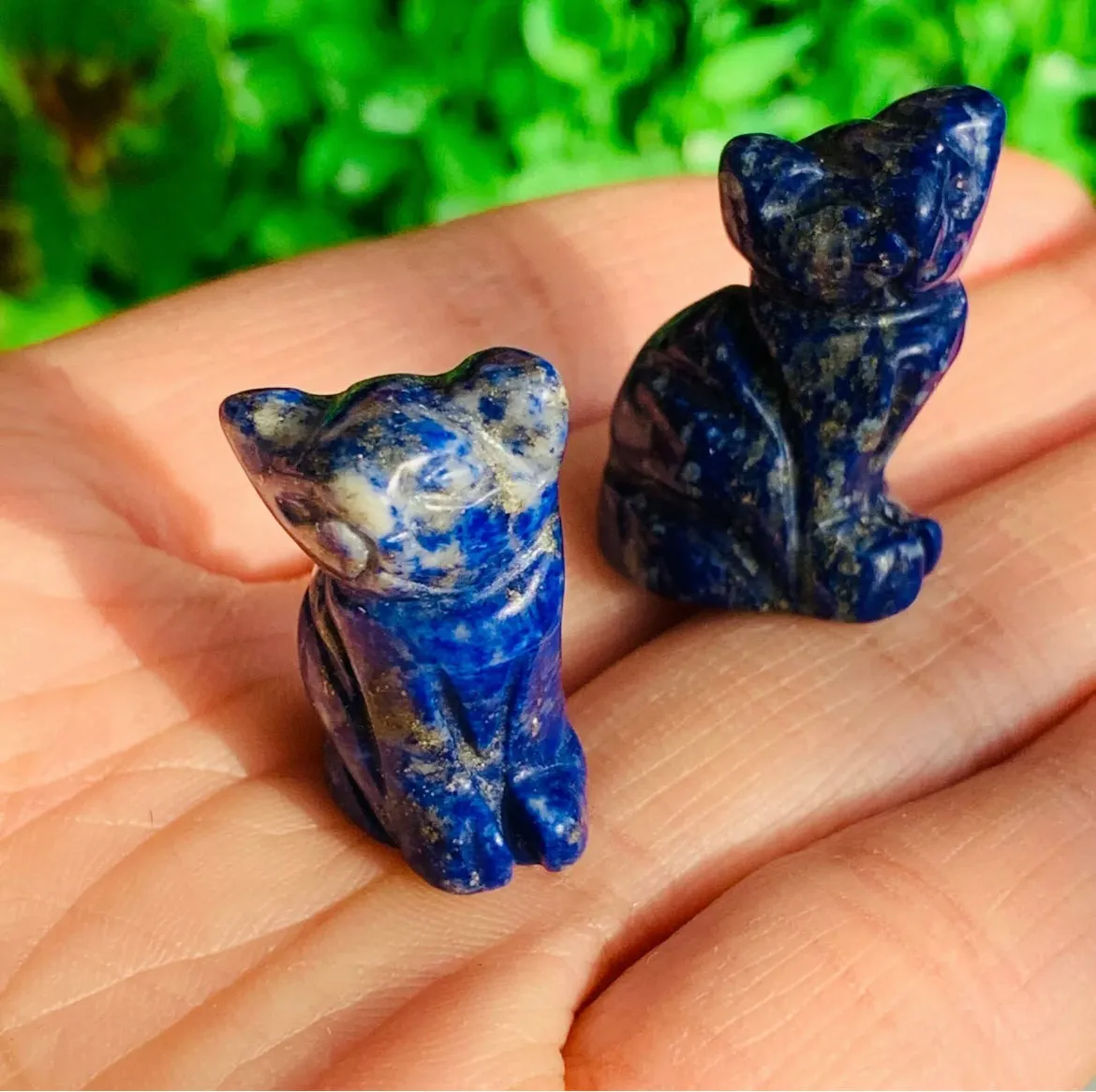 Natural lapis lazuli kitty cat carved crystal