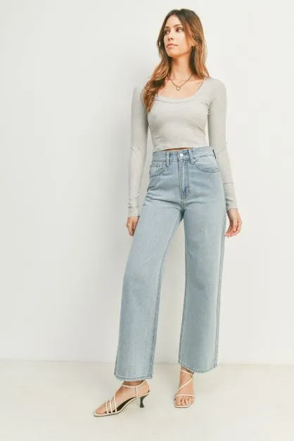 The ‘Lightweight Slouchy Leg Denim’