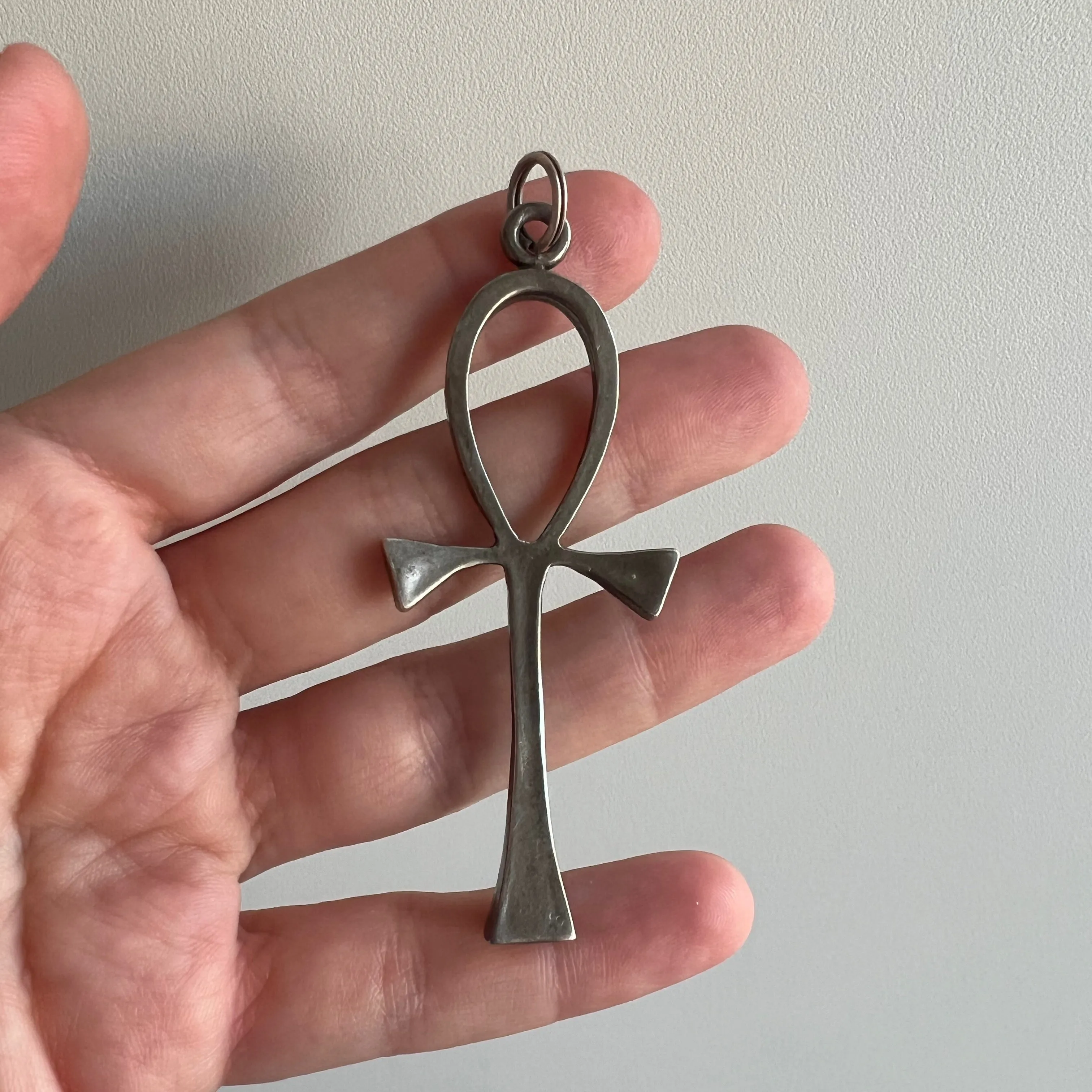 V I N T A G E // key to life / Egyptian sterling silver Ankh / an oversized pendant