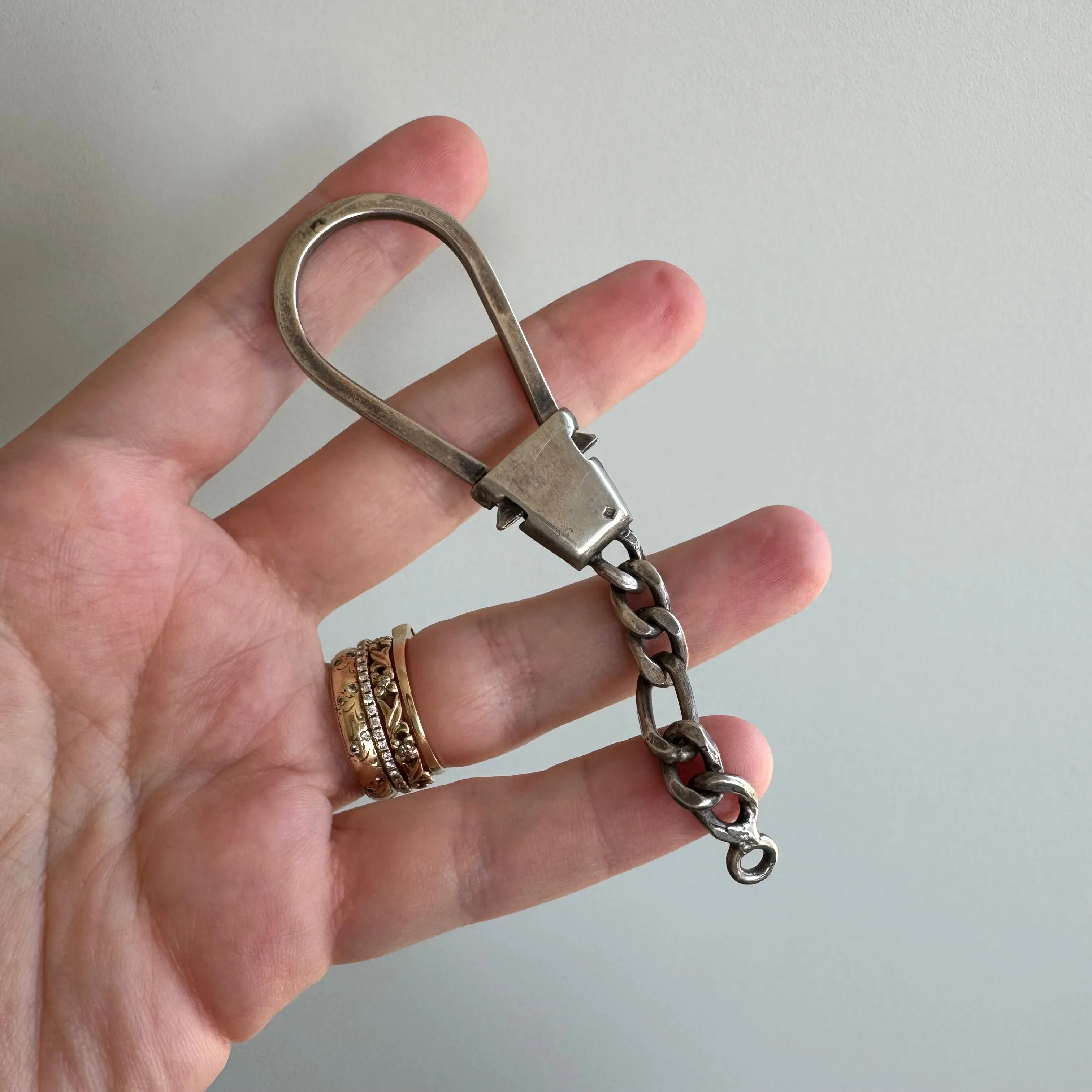 V I N T A G E // possibilities / 800 silver Egyptian connector / oversized keychain clasp